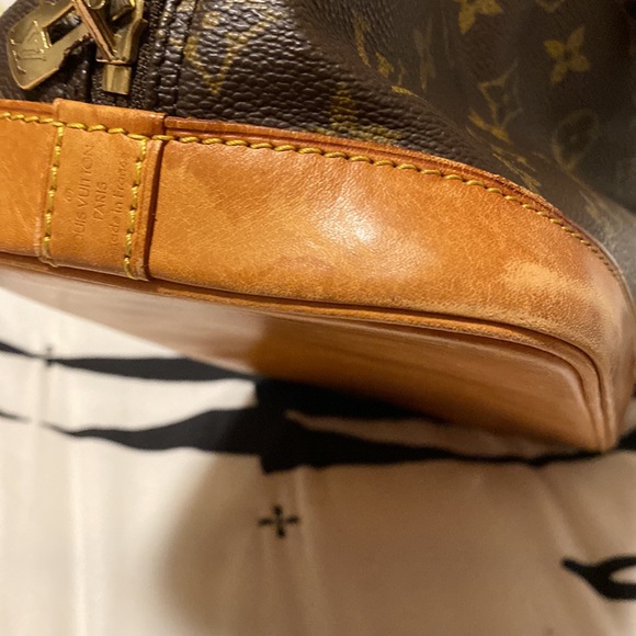 Louis Vuitton Alma bag Vintage - Picture 9 of 16